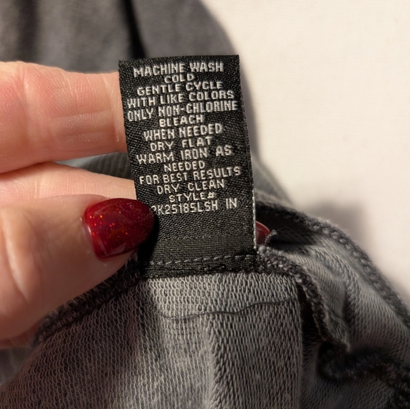 A&I GRAY Denim Wash V Neck Softy Scrunch Sleeve Sweatshirt PULLOVER - Picture 9 of 10